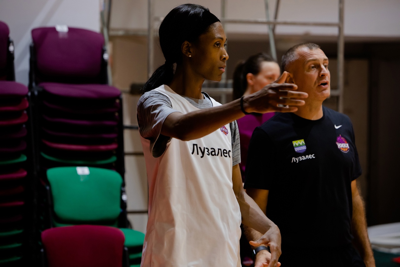 “Сделаю все, что от меня зависит”: в сыктывкарском баскетбольном клубе “Ника” новый игрок 