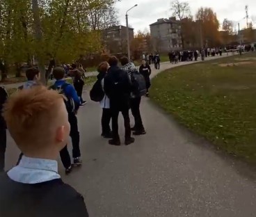 В Сыктывкаре эвакуируют школу №28