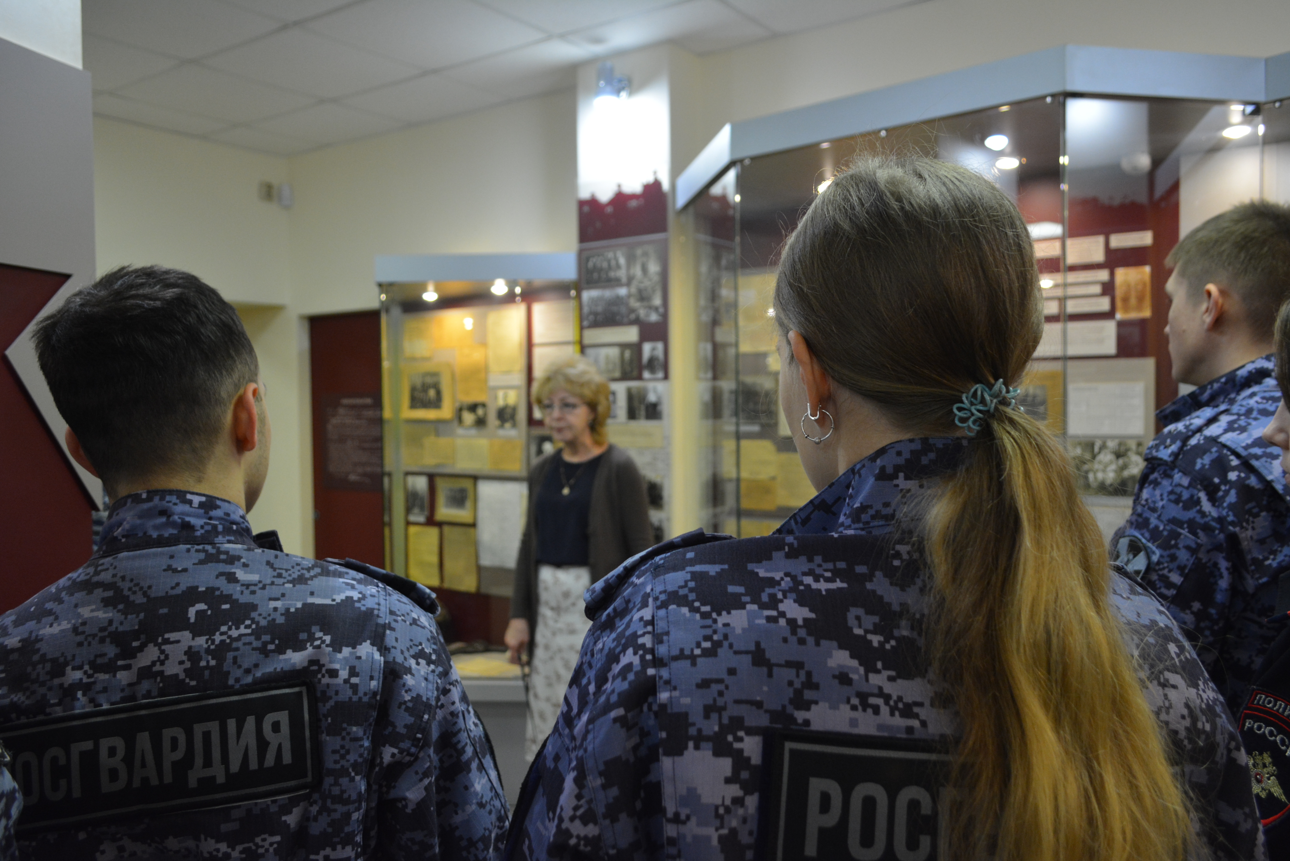 Сотрудники Росгвардии по Коми посетили музей истории МВД
