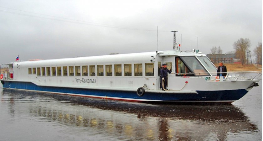 В Сыктывкаре завершается сезон навигации речного транспорта