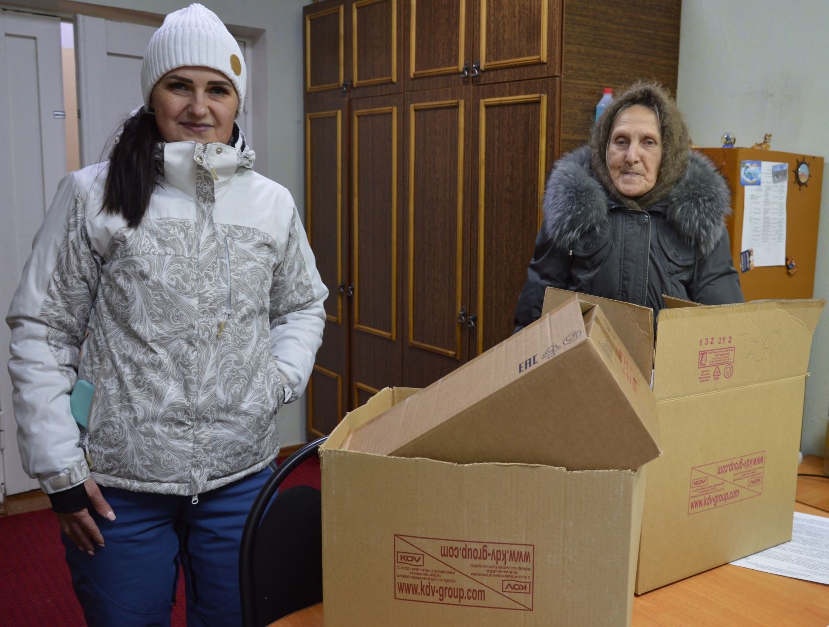 Жители Усть-Цильмы собирают гуманитарную помощь для бойцов, которые находятся в зоне СВО 