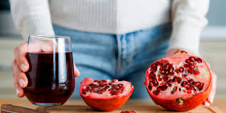 Нутрициолог Брыкин назвал пользу и вред граната