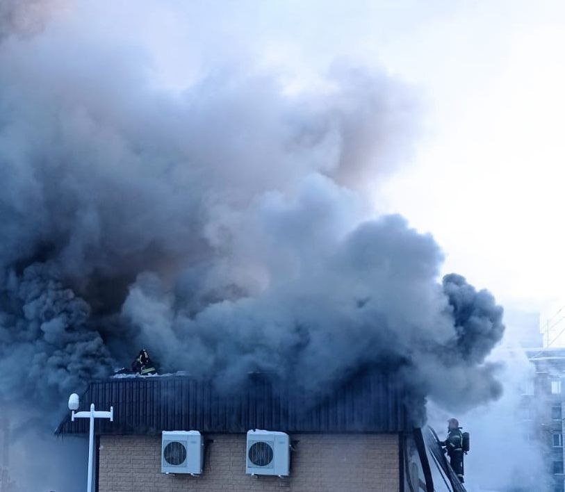 В Ухте произошел пожар в торговом павильоне