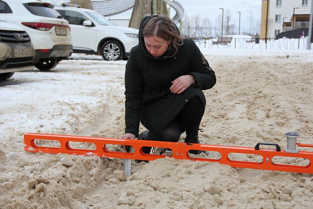 В трех дворах Сыктывкара обнаружили не качественную уборку снега