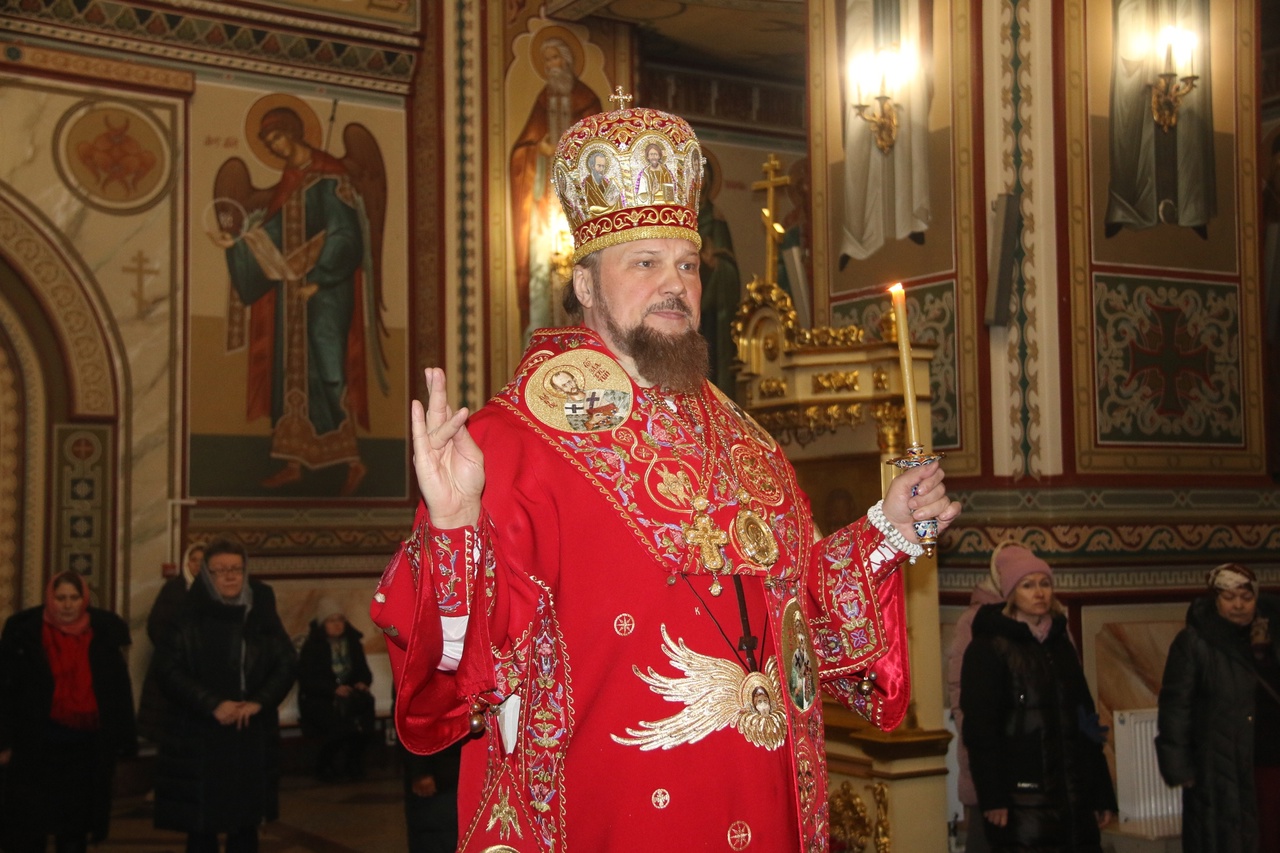 "Можно и бокал вина": епископ Питирим рассказал сыктывкарцам, как правильно поститься
