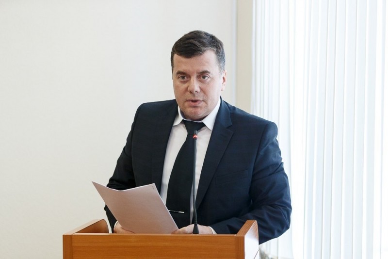 В Коми экс-замминистра уволили из-за конфликта интересов