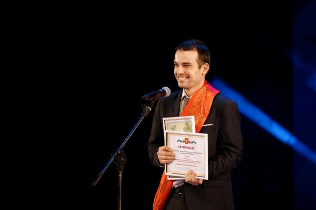 Антон Михеев из Усть-Цилемского района стал учителем года в Коми