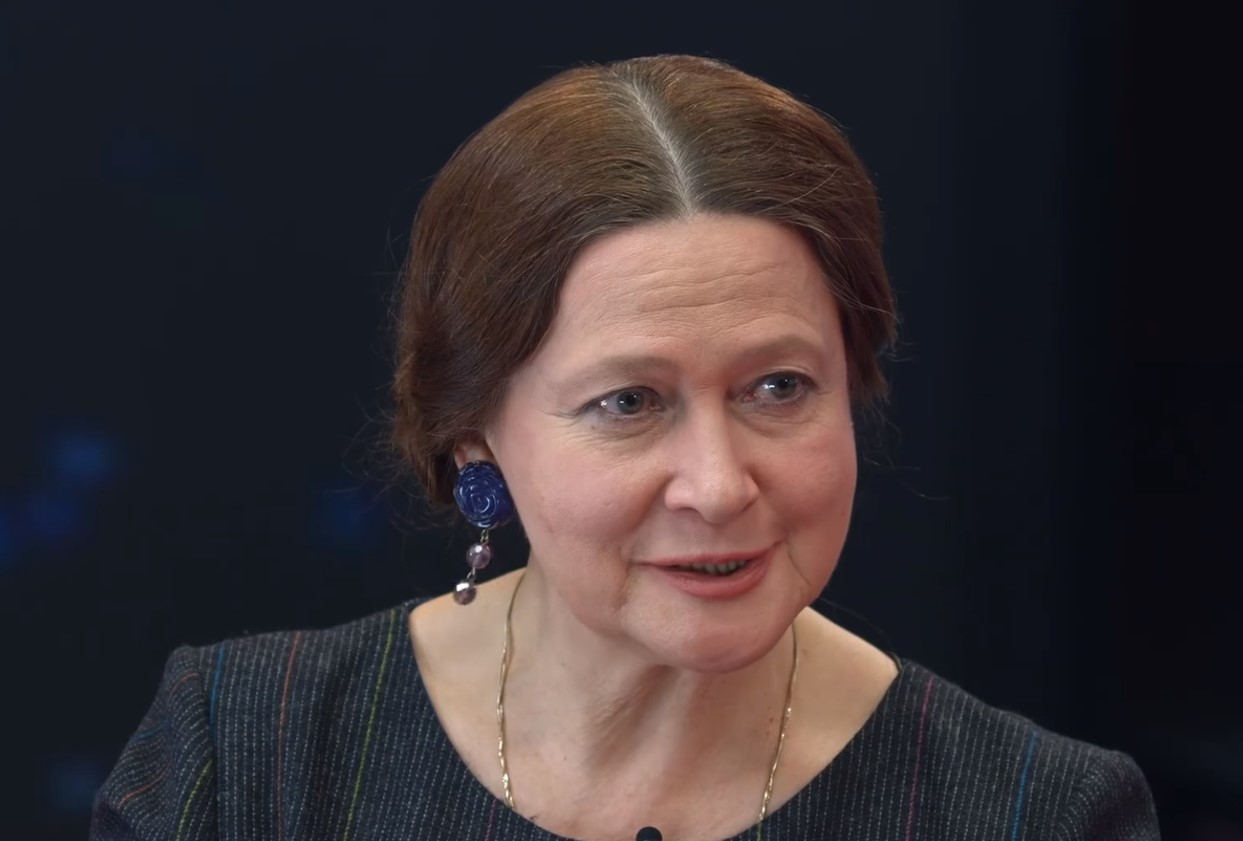 Им позавидуют все: Глоба назвала единственный Знак, которого ждет денежный успех в мае