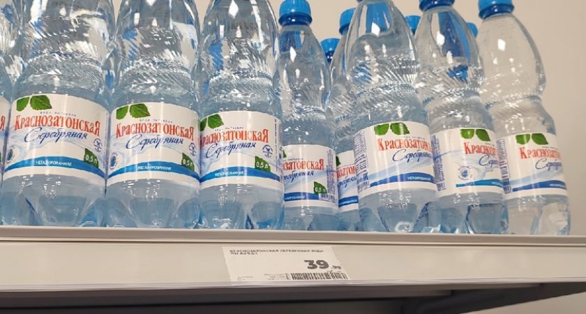 Диетолог Нупур Кришнан: "Чрезмерное питье воды может привести к смерти"