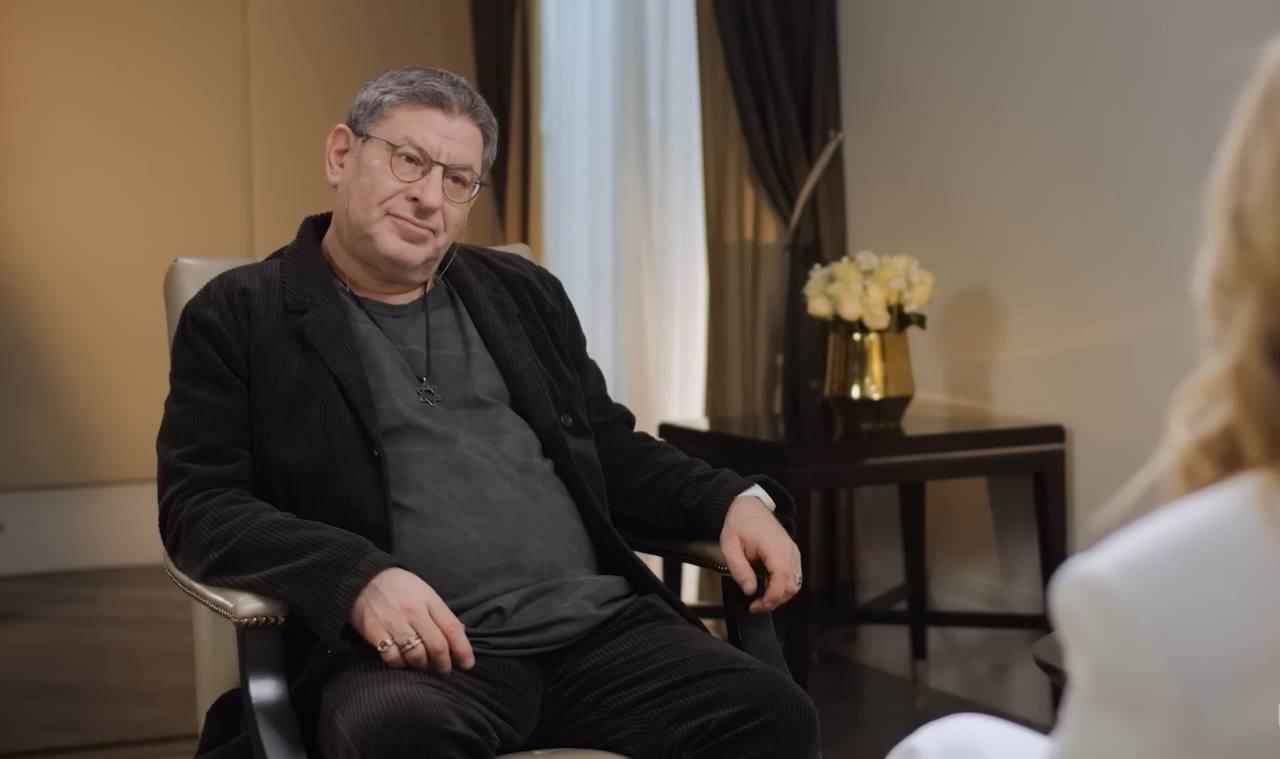 Психолог Михаил Лабковский назвал 5 неочевидных признаков низкой самооценки