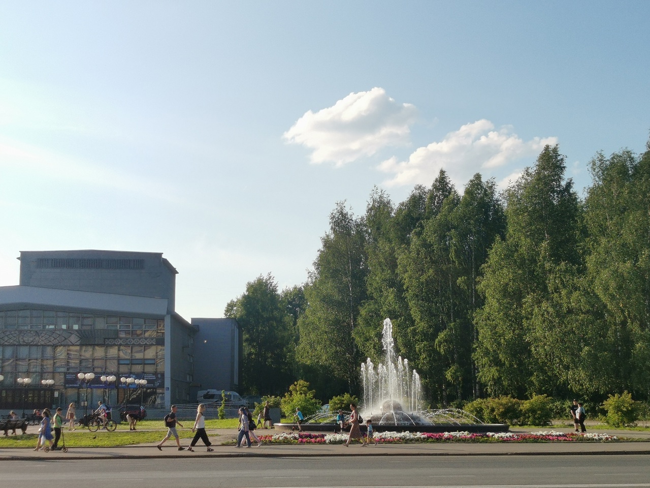 Афиша мероприятий на первую неделю лета в Сыктывкаре: кино, спектакли, концерты и выставки