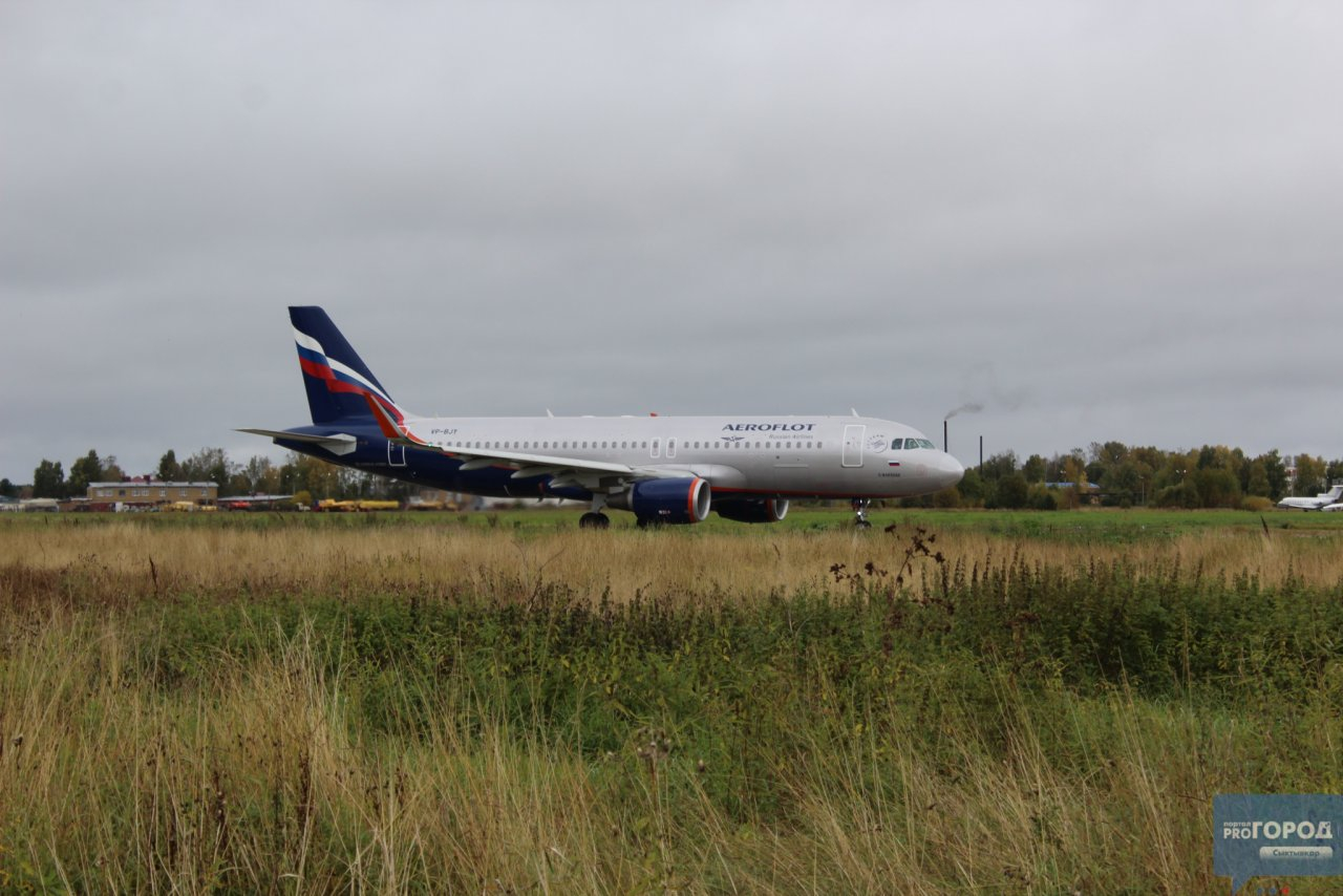 Стюардесса назвала самое грязное место в самолете, о котором не подозревают пассажиры