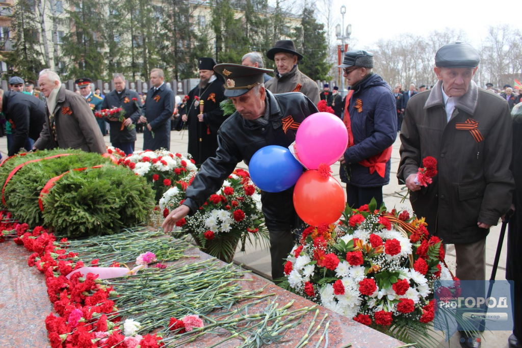 И работающим, и неработающим: эту сумму прибавят всем пенсионерам в июле