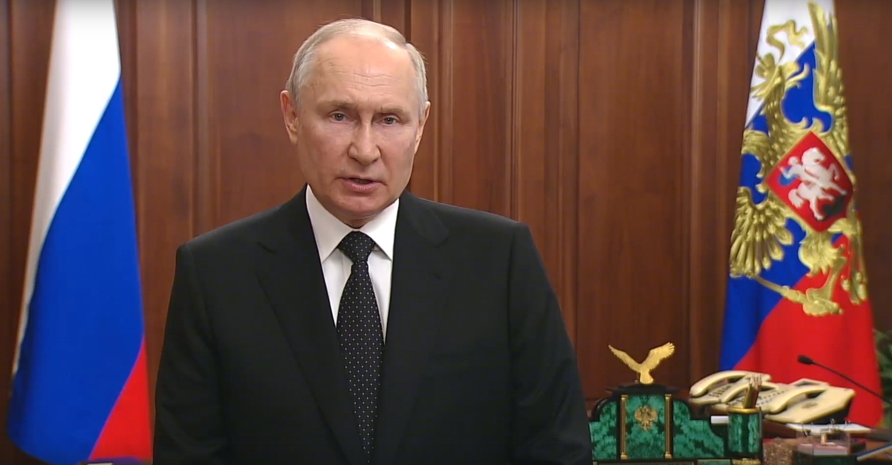 Владимир Путин выступил с экстренным обращением к россиянам