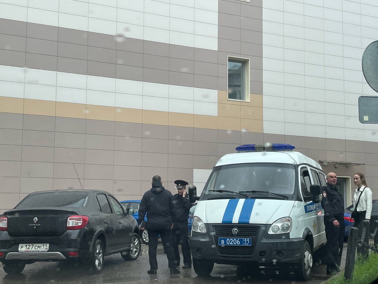 Житель Коми "инвестировал" 7,5 миллионов рублей в мошенников