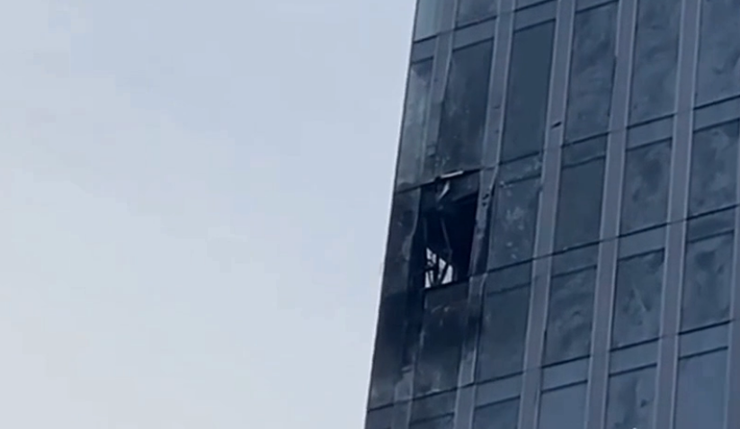 Беспилотник врезался в строящееся здание "Москва-Сити"