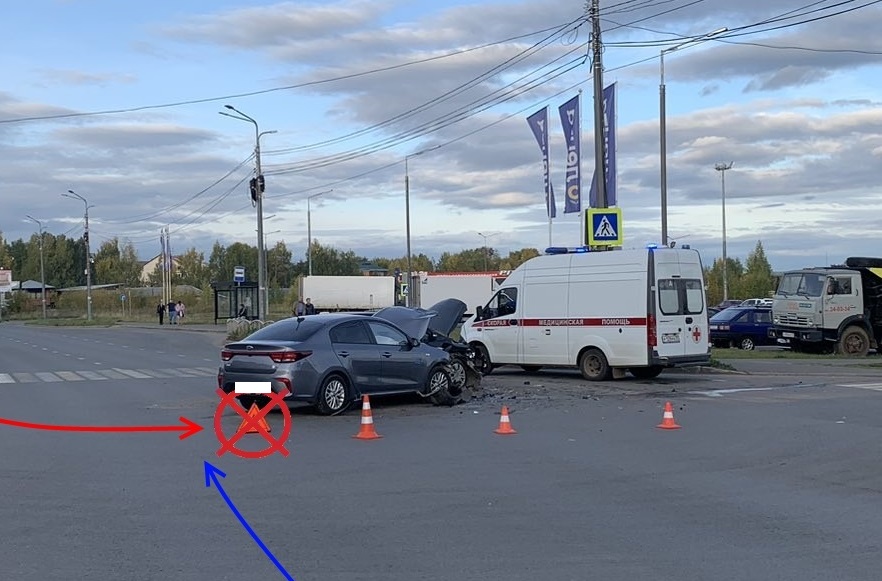 В аварии возле сыктывкарской «Ленты» пострадали двое детей