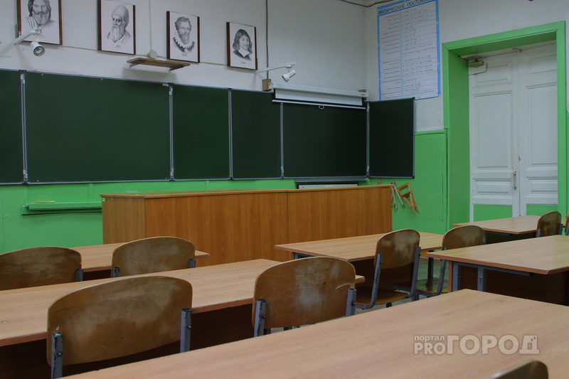 В Коми продолжают закрывать школы на карантин