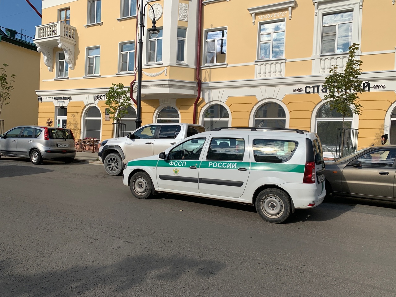 Жителя Коми арестовали на 10 суток за долг по алиментам в размере более миллиона рублей