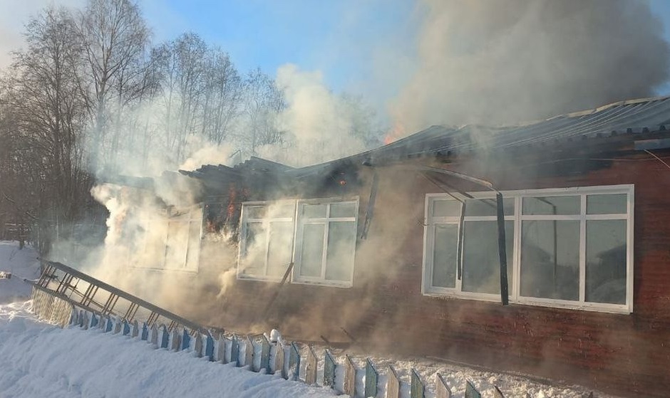 Стало известно, что помогло спасти часть сгоревшей школы в селе Грива