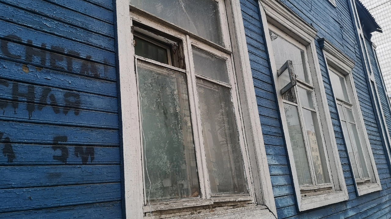 В Сыктывкаре расселили жильцов из 35 аварийных домов, которые не вошли в программу переселения
