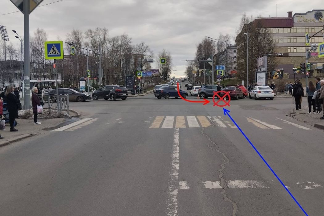 На перекрестке в Сыктывкаре произошло ДТП с участием двух иномарок 