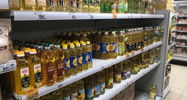 Гадость в бутылке: Роскачество опубликовало черный список растительного масла, которое нельзя брать