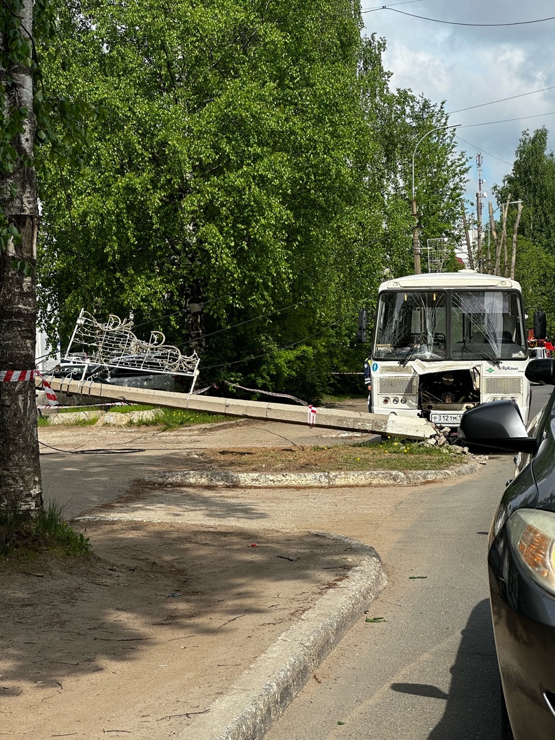 Следственный комитет Коми обратил внимание на происшествие, где ребенок получил травму в автобусе