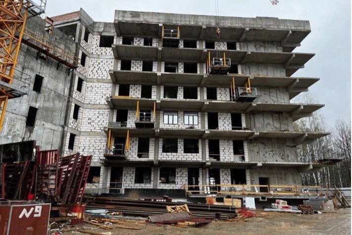 Строительство инфекционной больницы в Сыктывкаре закончится осенью 2025 года