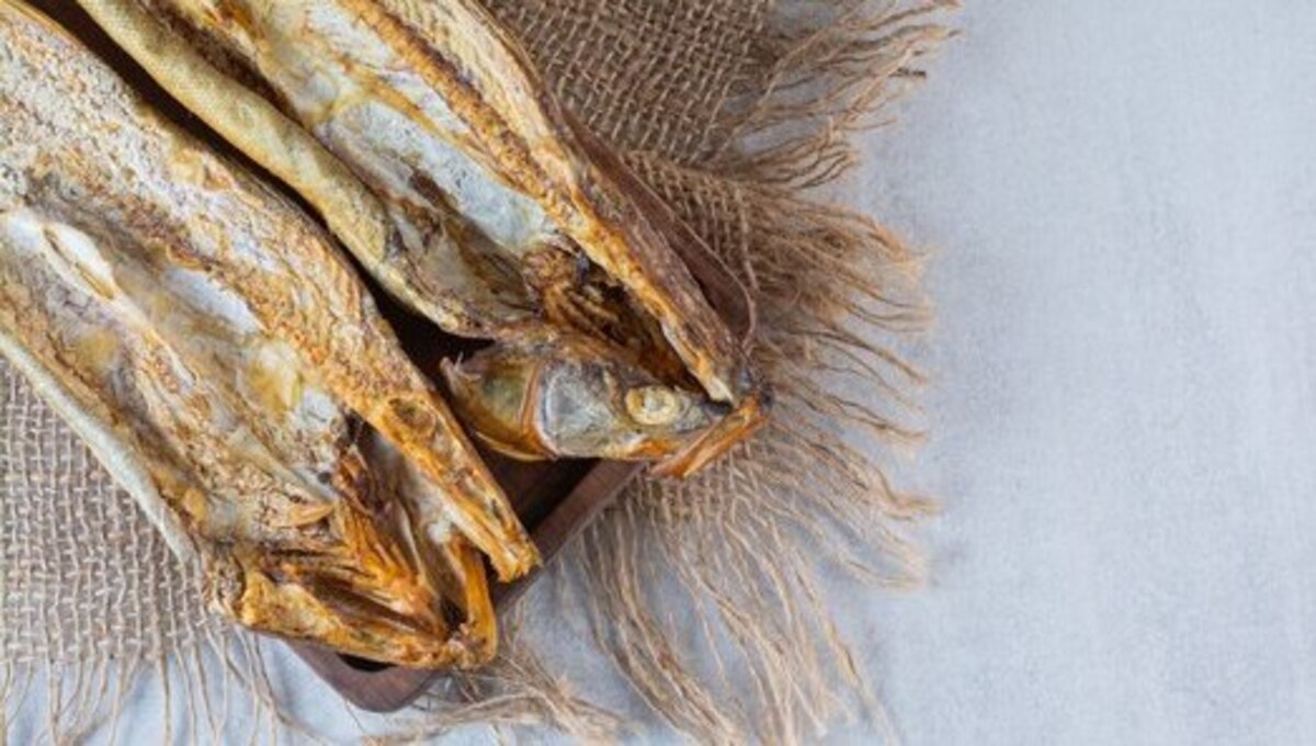 Лучше не покупать: что Роскачество обнаружило в сушено-вяленых рыбных закусках