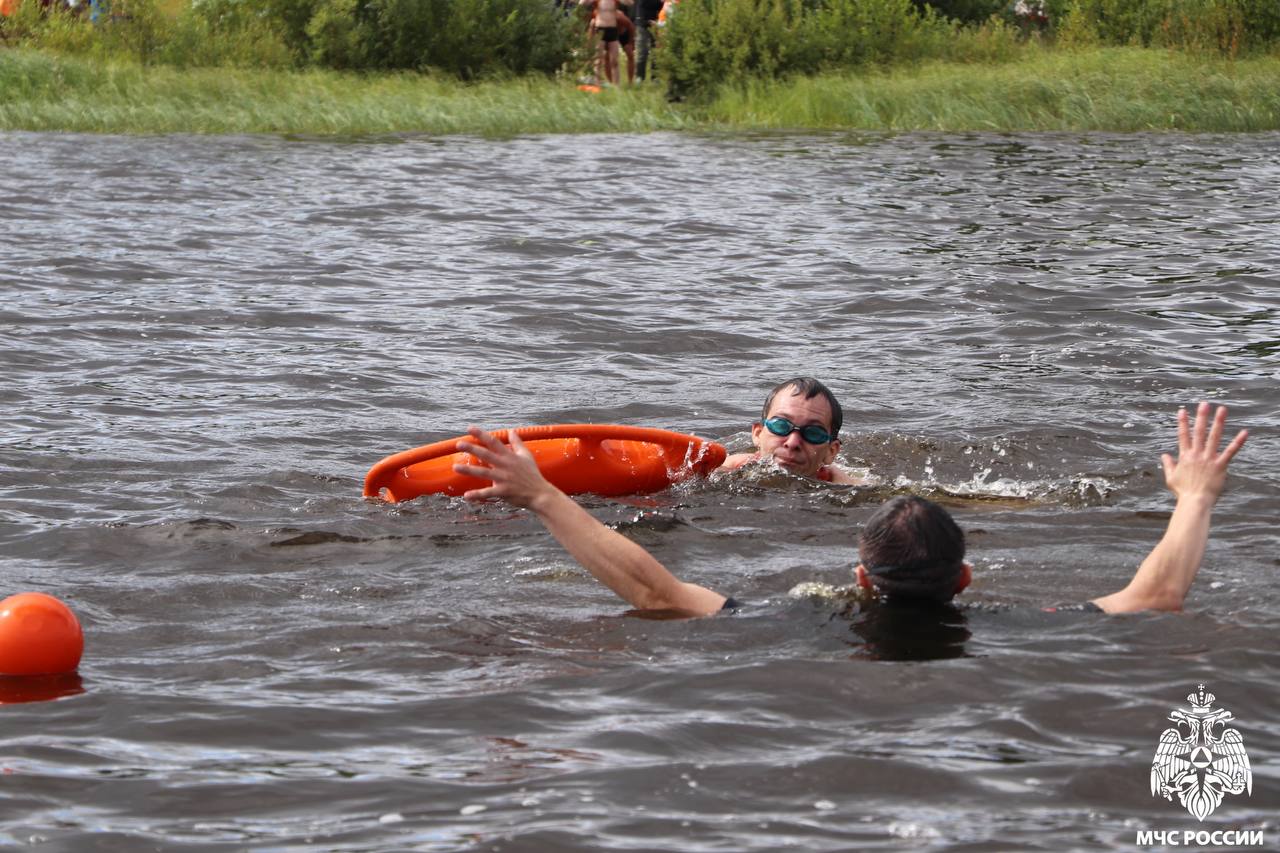В Сыктывдинском районе Коми прошли соревнования спасателей на воде