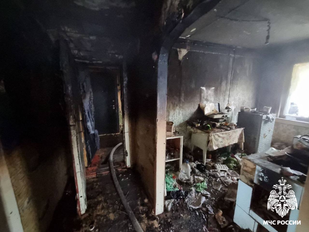 В Троицко-Печорске в квартире деревянного дома вспыхнул пожар: погиб мужчина