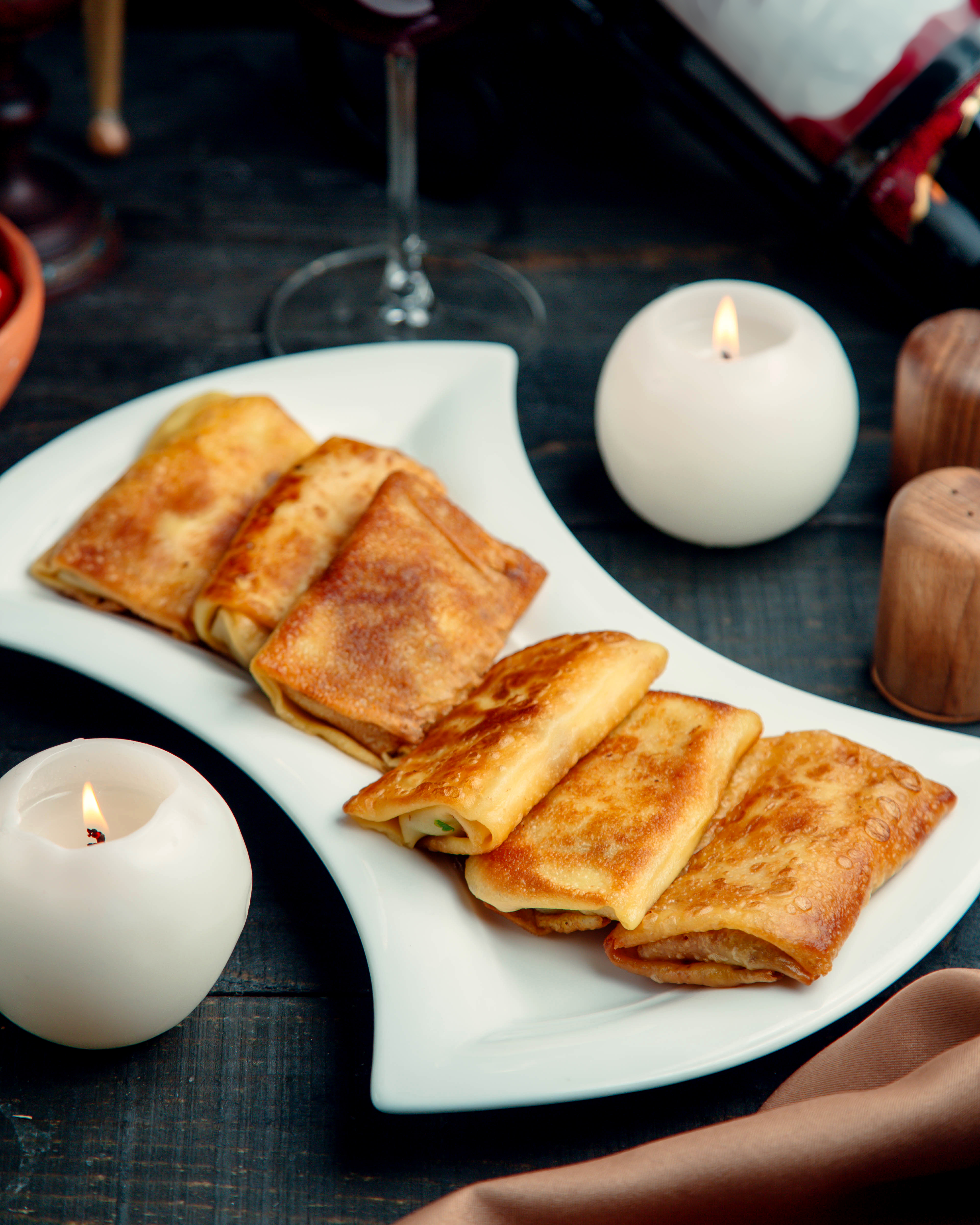 2 простых ингредиента — а на выходе аппетитные блины: шеф-повар Ивлев поделился семейным рецептом на Масленицу