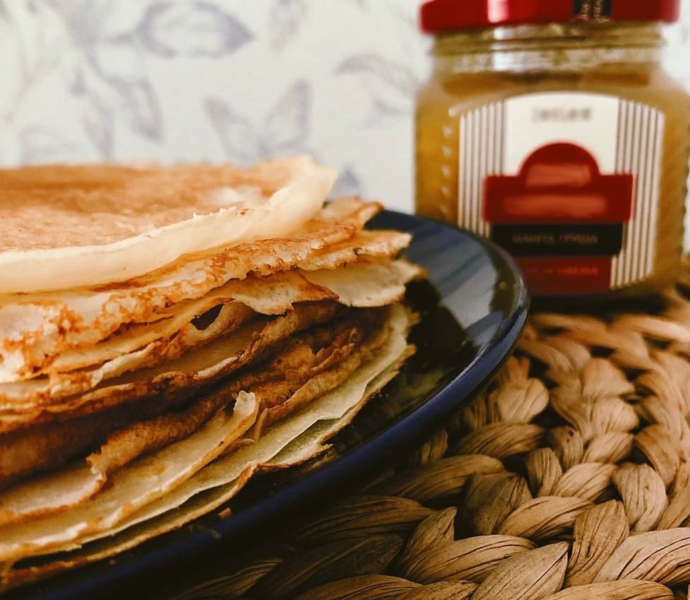 Бросаю это в тесто перед мукой: блины получаются ажурные и вкусные - даже тоньше листа бумаги