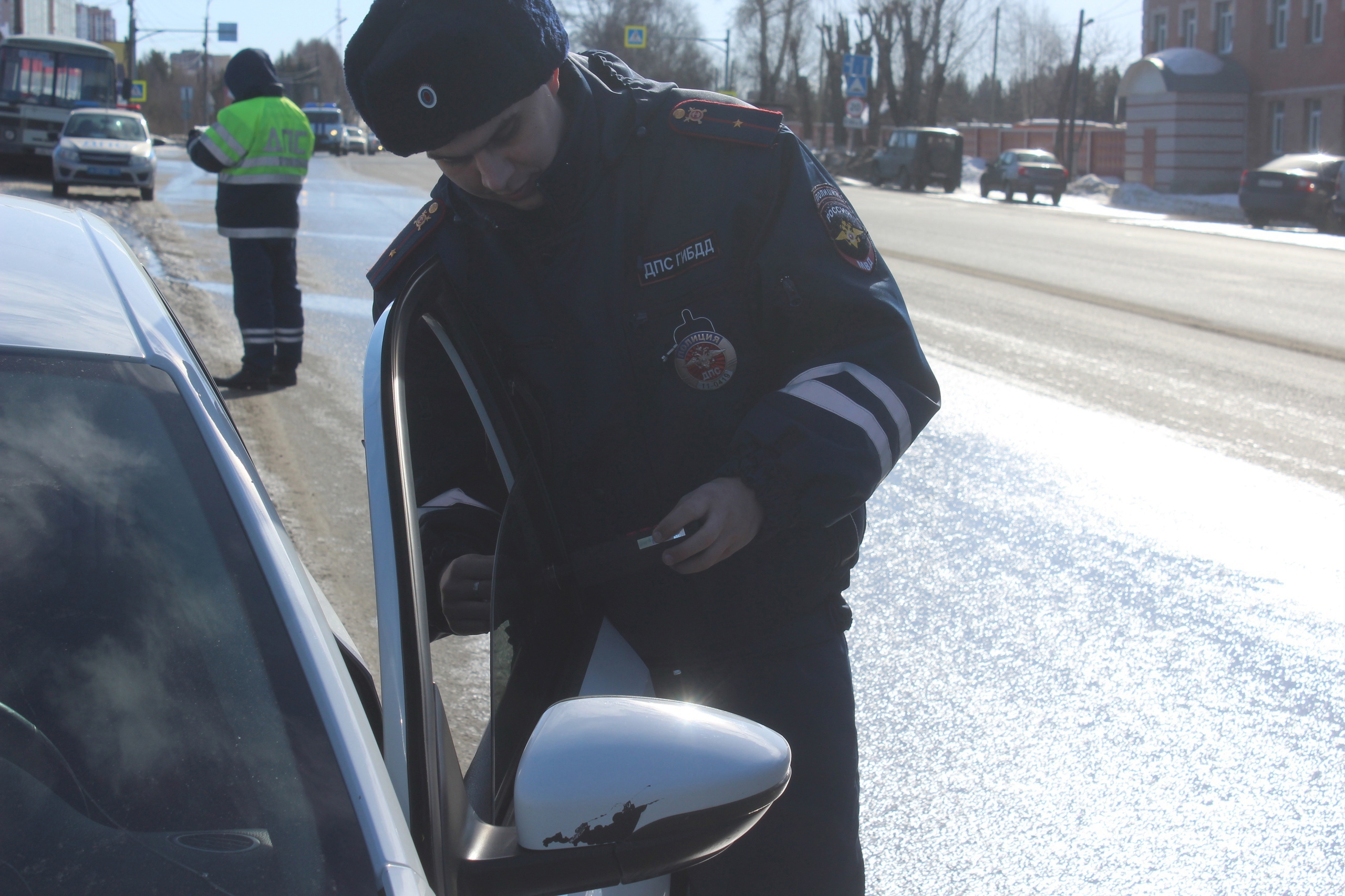 Водители категории "В" смогут получить дополнительные права без экзаменов - нужна всего 1 справка