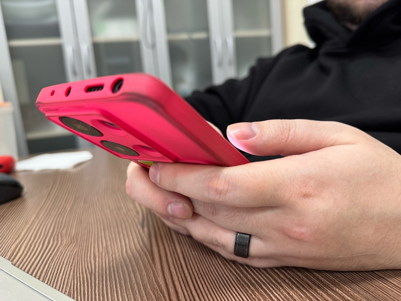 Мошенники звонят жителям Коми от имени банковских организаций