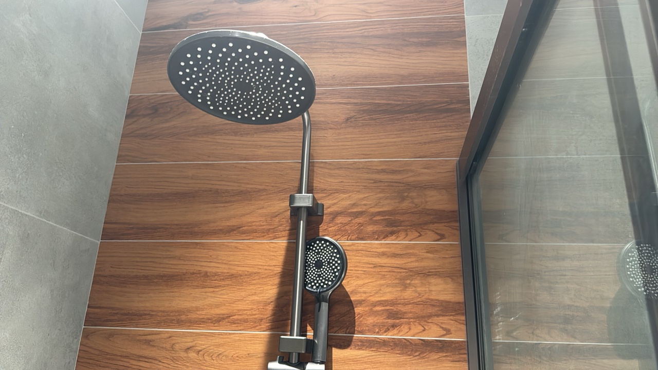 Почему в США и Канаде не пользуются ванной и душем: существует третий вариант — он лучше во всем