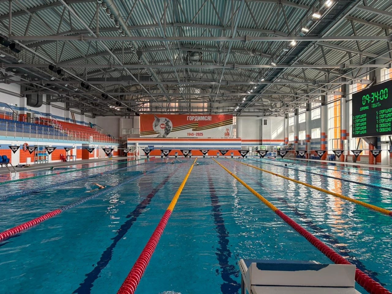 При поддержке СЛПК отремонтирован бассейн в региональной спортивной школе