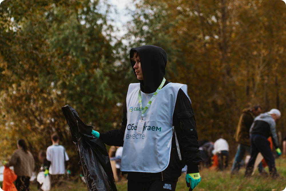Более 6,5 тонн мусора получили вторую жизнь в рамках экомарафона "Сберегаем пляжи вместе"