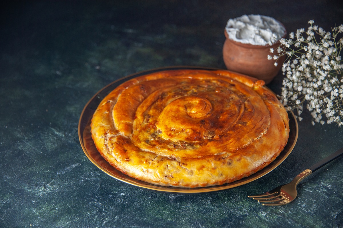 Готовьте за 10 минут: осетинский пирог на сковороде — просто, вкусно, быстрый сытный завтрак