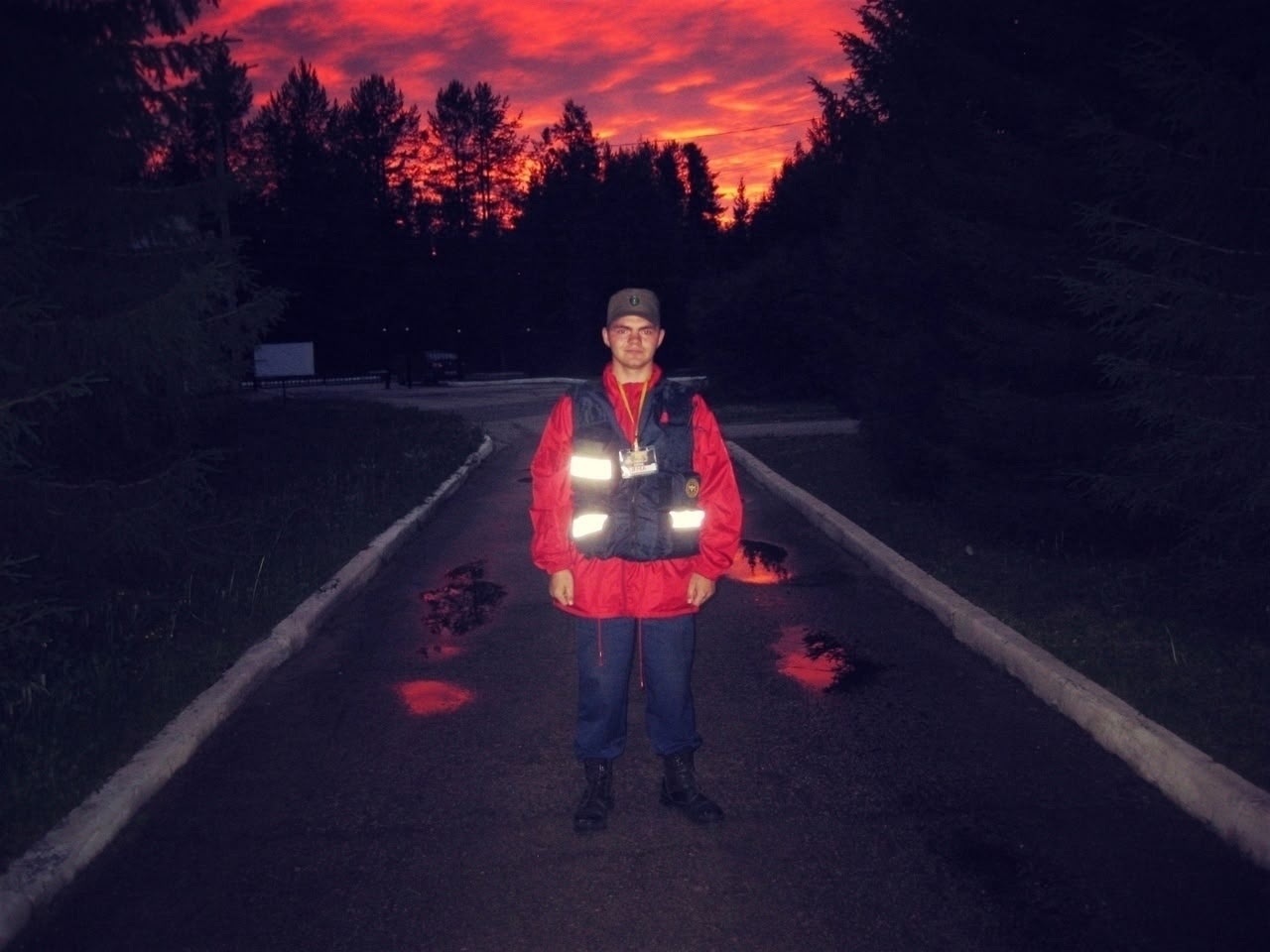 Спасатель из Коми назвал главные ошибки при тушении горящей сковороды