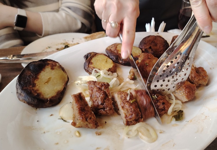 Пеку картошку: новый метод - рецепт все подруги разобрали, кремовая внутри, румяная хрустящая снаружи