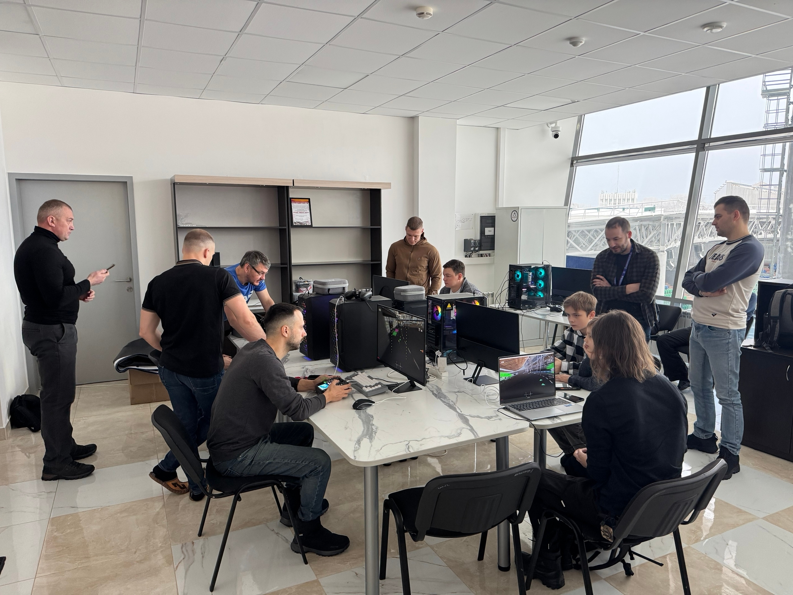 Сотрудники предприятий Коми сразились в первых корпоративных воздушных гонках 