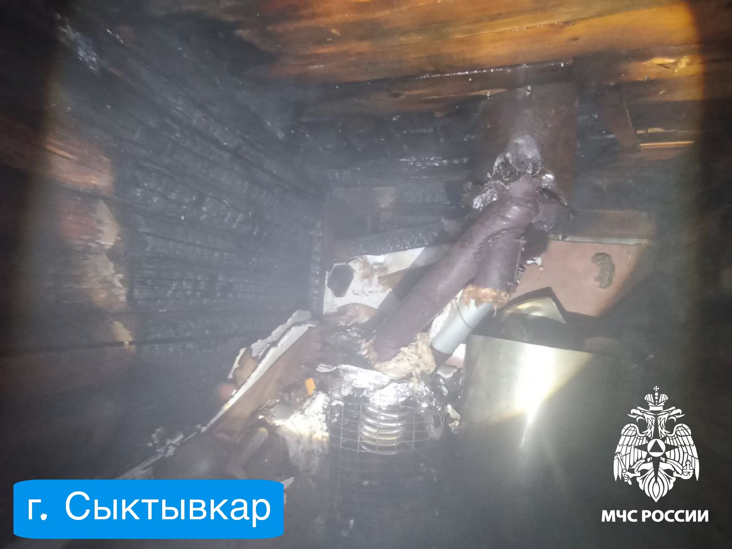 Печь привела к возгоранию бани в Сыктывкаре