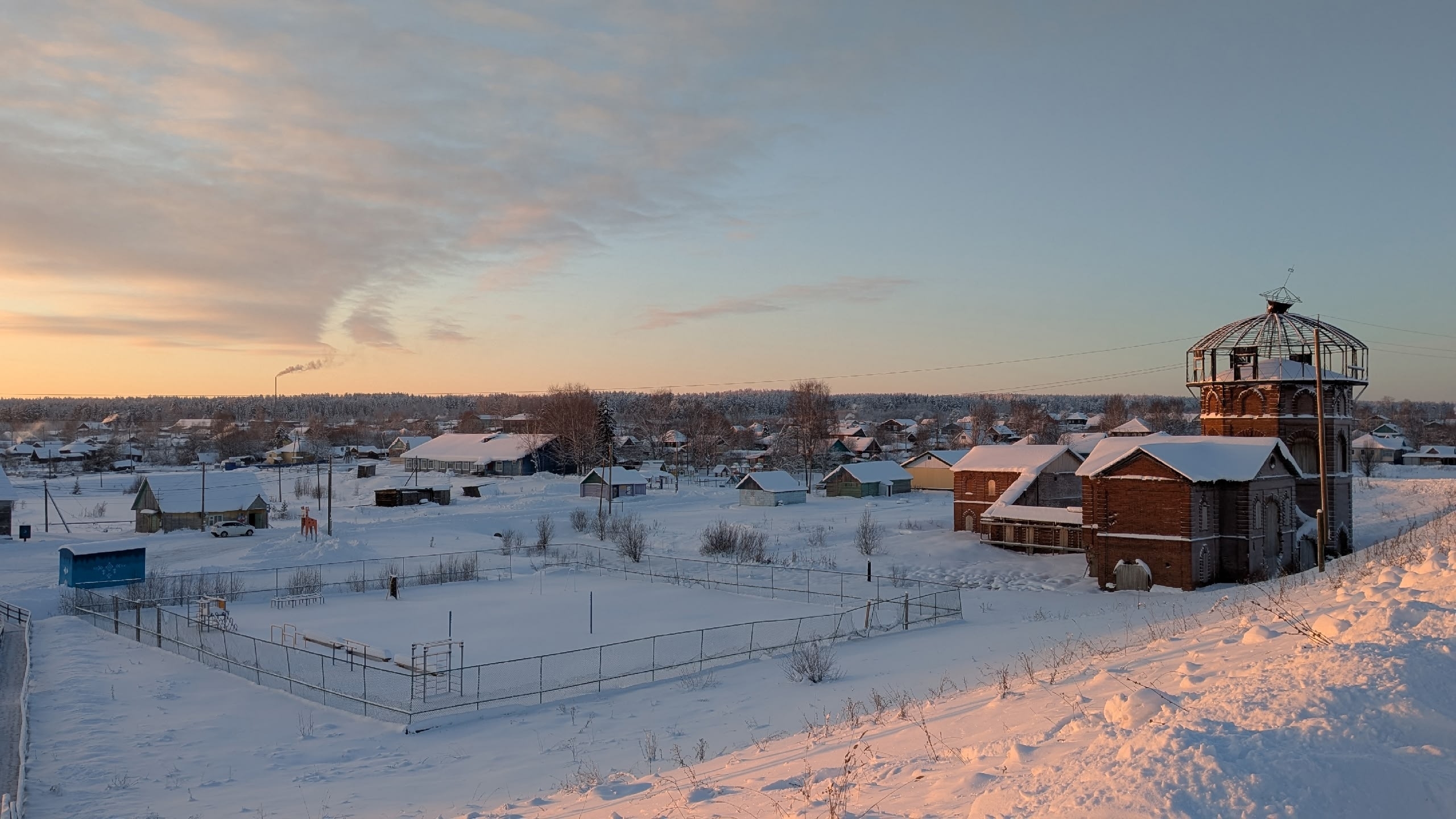 6 российских городов, которые покидают жители и обходят стороной путешественники. Почему они пустеют? 