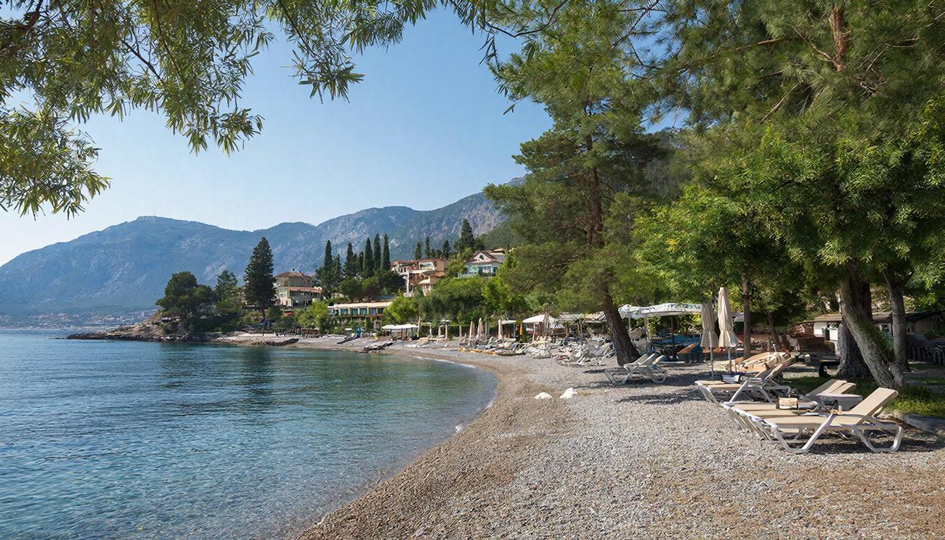 Для тех, кто ностальгирует по отдыху «как раньше». Цены, как в нулевых, а море — в двух шагах: как мы открыли для себя эту тихую гавань