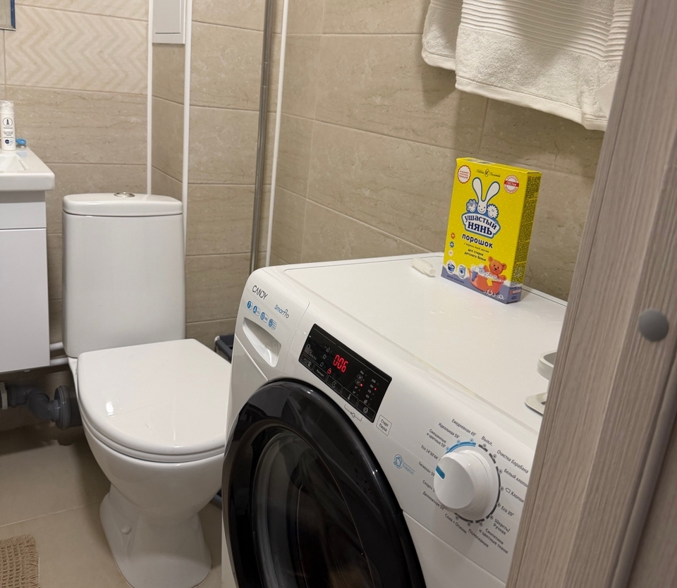 Как отмыть желтый налет из унитаза и избавиться от запаха — хватит всего горсти этого средства