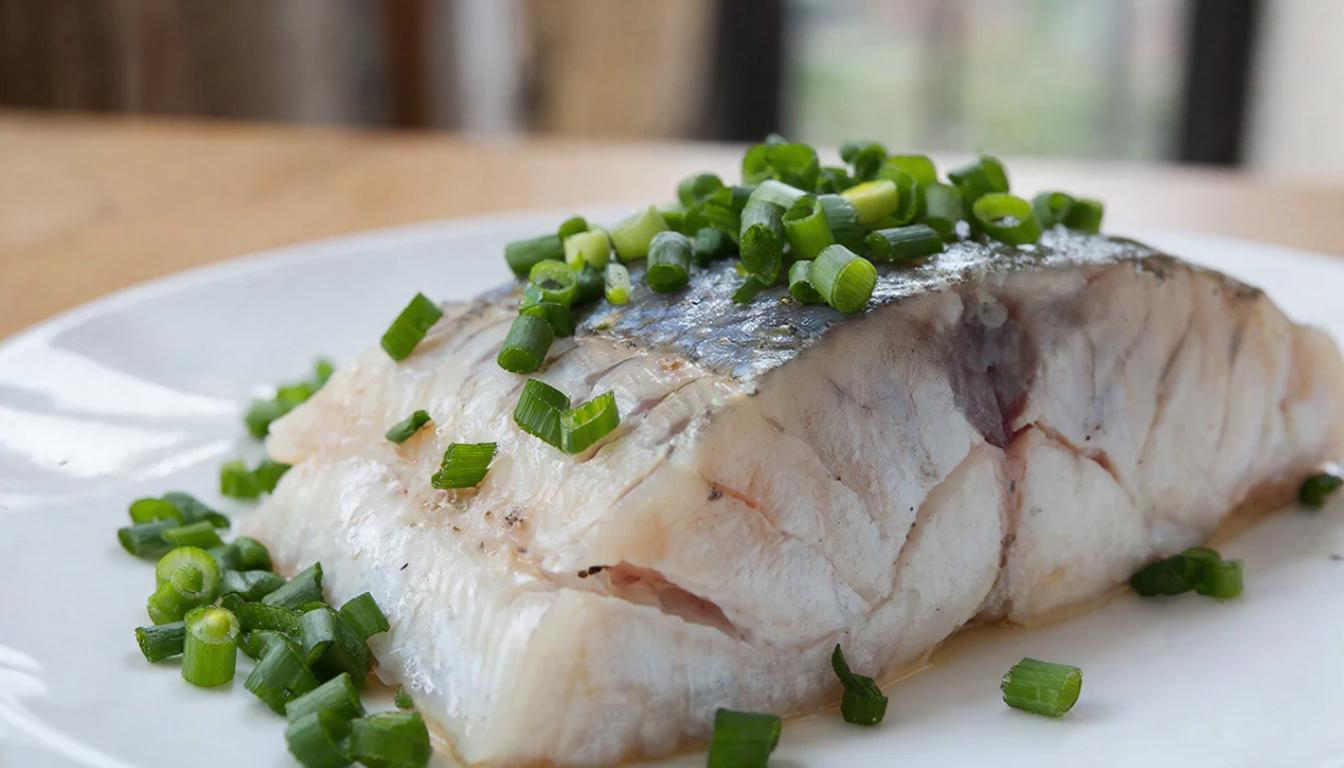 Замачиваю рыбу в этом рассоле перед жаркой: вкус как в дорогом ресторане и ни намека на запах