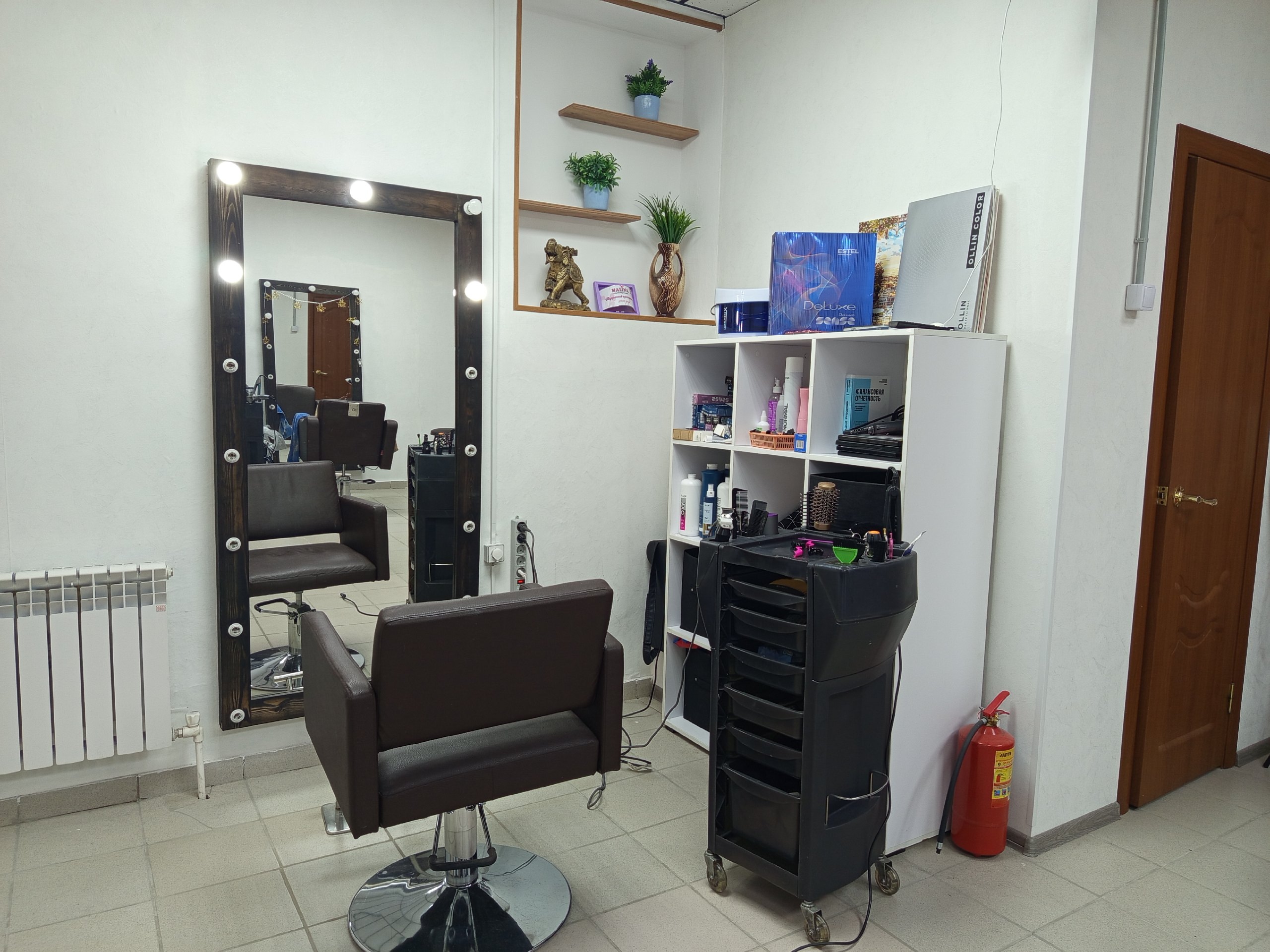 Мой парикмахер сказал: после 50 нужны «королевские» стрижки - теперь я знаю почему укладка не нужна