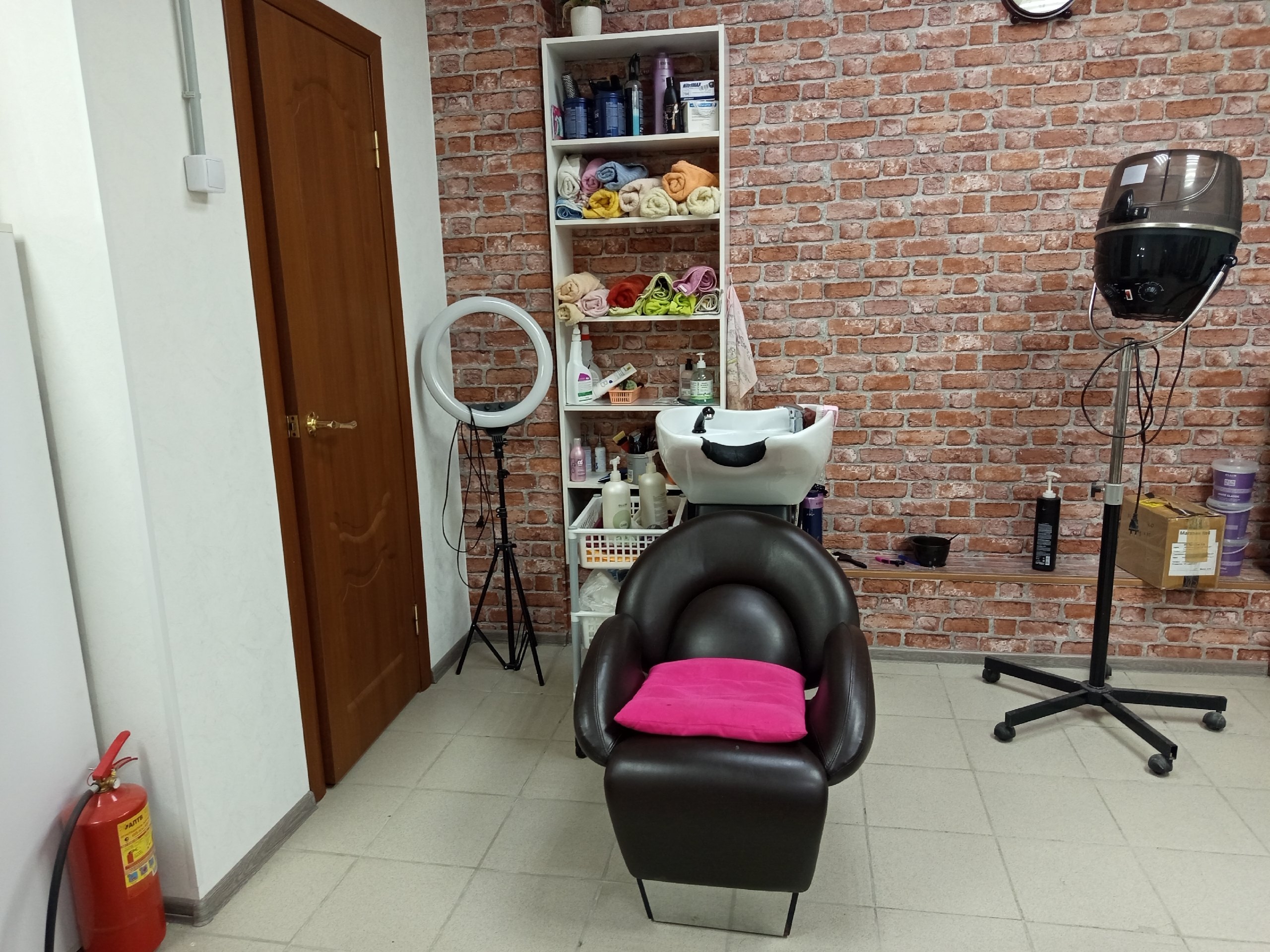 "Каскад" и "Пикси" больше не в моде: вот какую стрижку стоит выбрать женщинам за 50 в - омолодит на 10 лет